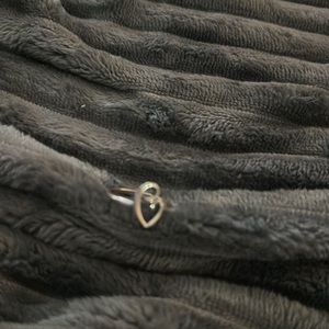 James Avery Mothers Love Dainty size 8